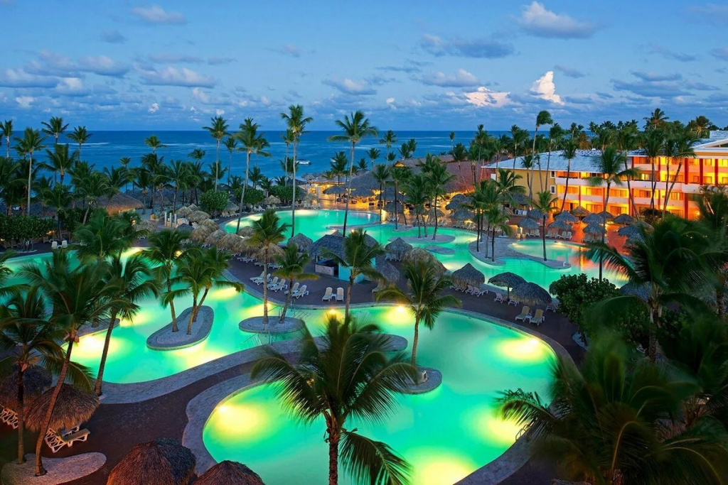 dominicana 2916667216.jpg